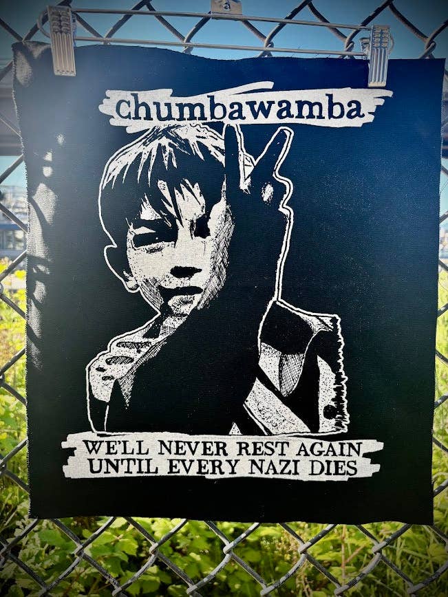 Patch arrière Chumbawamba. pour la vente par Three Raccoons