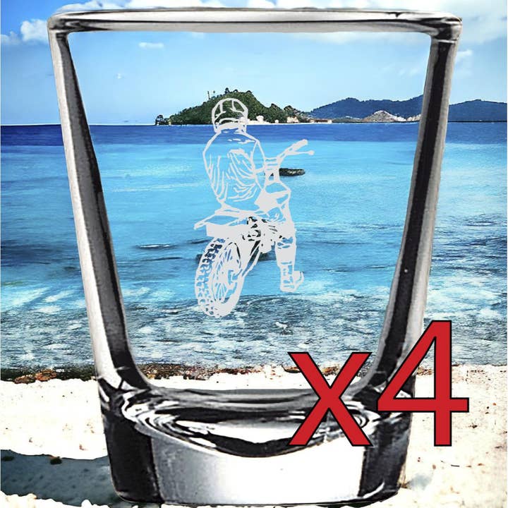 Bicchieri da shot personalizzabili premium Dirt Bike 2oz per la vendita all'ingrosso da parte di Texan Customs