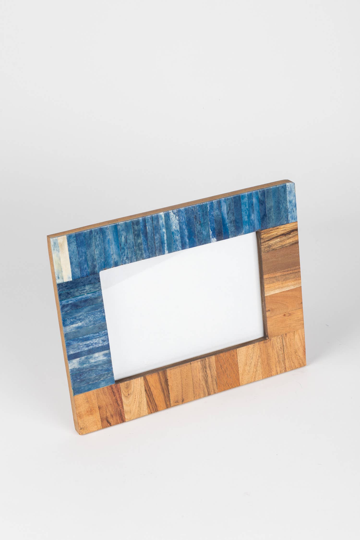 Ten Thousand Villages - Wholesale Picture Frame - 5x7 Several Seas Frame *1