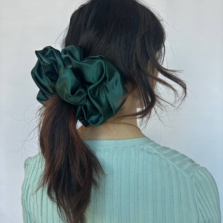 Room Shop – wholesale Scrunchie - Women’s – Giant Satin Scrunchie13
