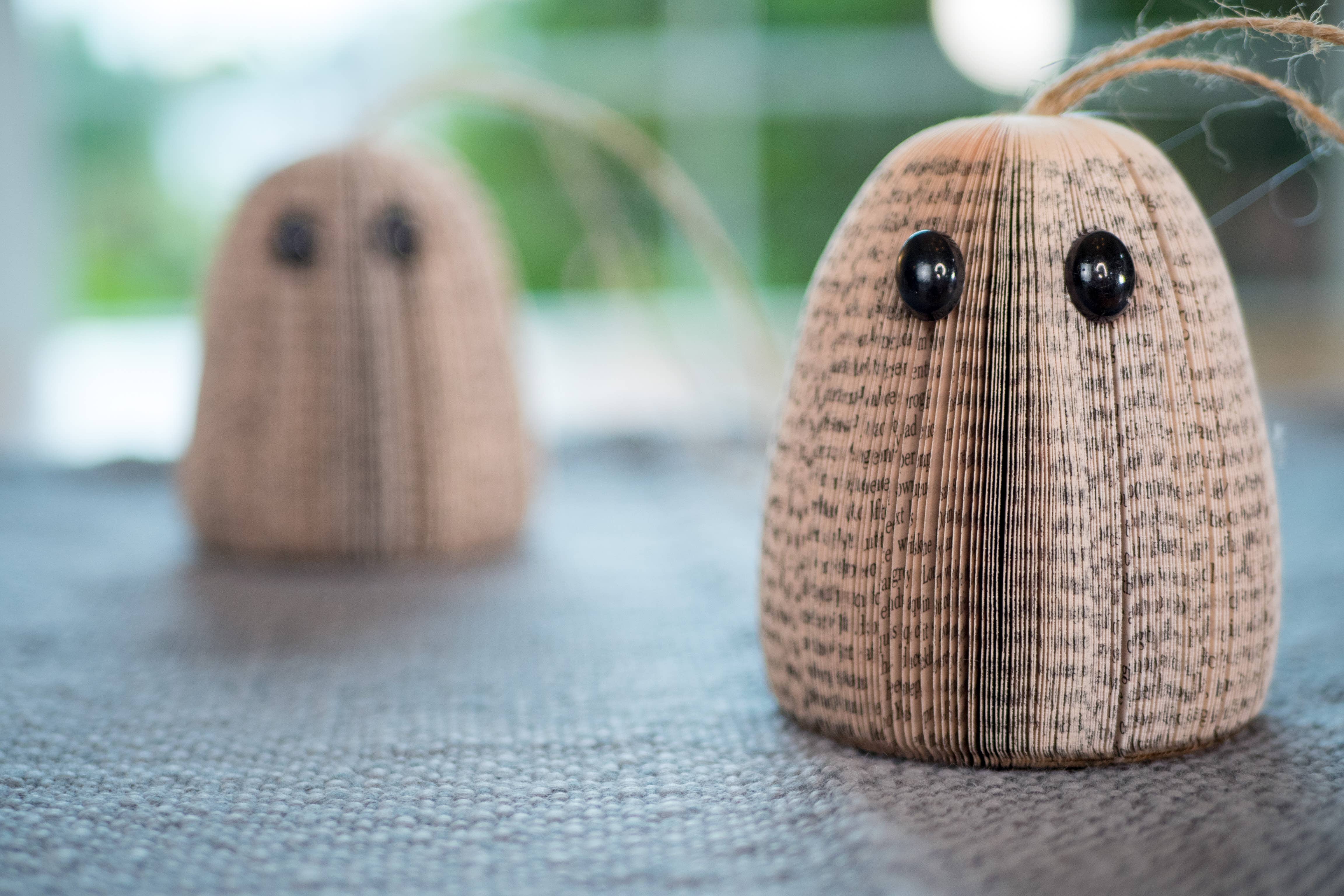 Root To Vine - Wholesale Decorative Tabletop Object - Christmas Ghost Ornament- Eco-Friendly Ornament7