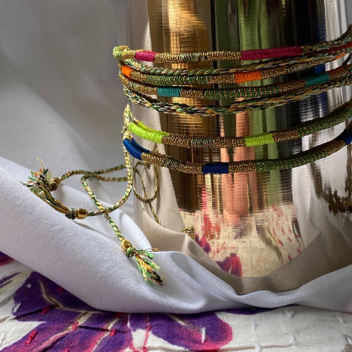 Sophie Deschamps Bijoux - Venta al por mayor Pulseras tejidas/trenzadas - Pulsera de hilo amuleto de la suerte Sukh10