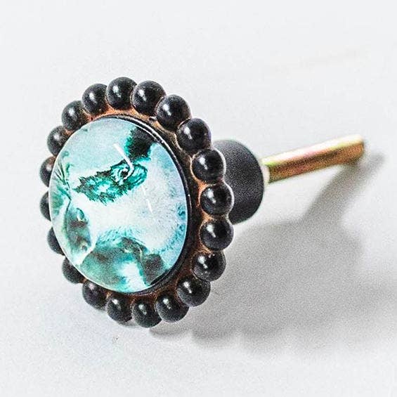 Vintage Cow Drawer Knob for wholesale by Brizon