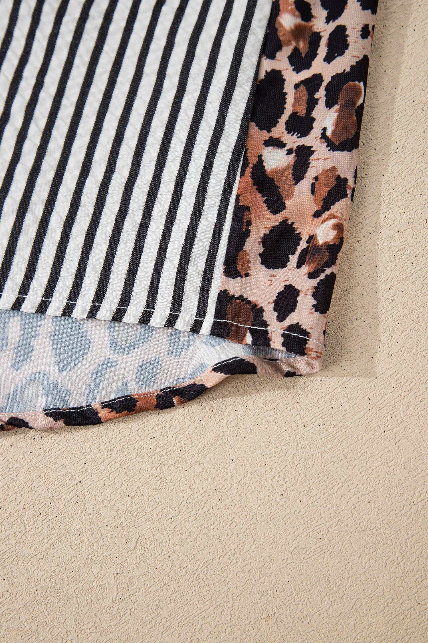 66DISCO - Wholesale Button Down Shirt - Women's - Spring 2026 Chic Contrast Leopard & Stripes Button Shirt24