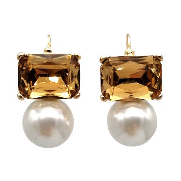 Greenwood Designs - Vente Boucles d'oreilles pendantes - Boucles d'oreilles rectangulaires en cristal doré Maggie avec fausse perle0