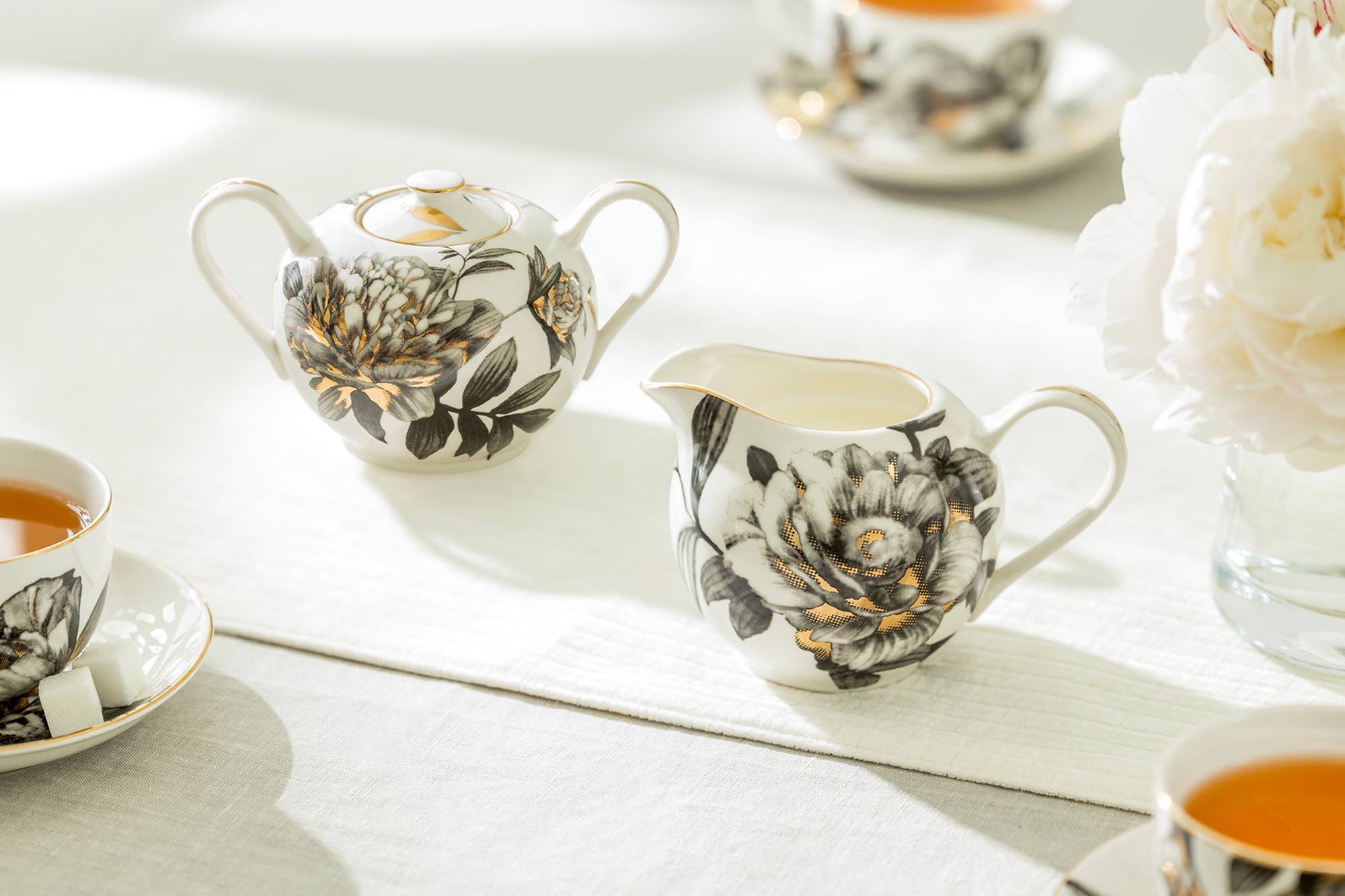 Grace Teaware - Wholesale Tea Set - Black Gold Peony Fine Porcelain Sugar and Creamer Set