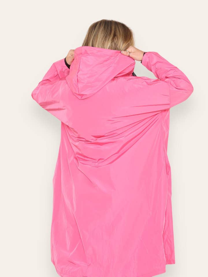 Miss Bold - Wholesale Raincoat - Women's - Oversized Hooded Rain Mac15