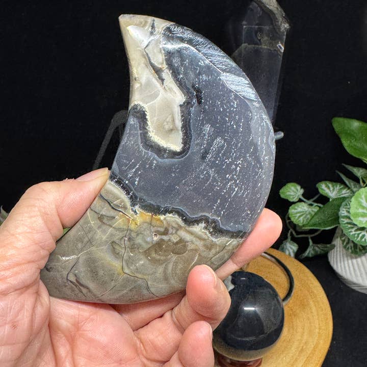 The 7 Directions - Wholesale Spiritual Stone/Crystal - 4 pc UV reactive Volcanic agate sphere wand moon bundle G7198