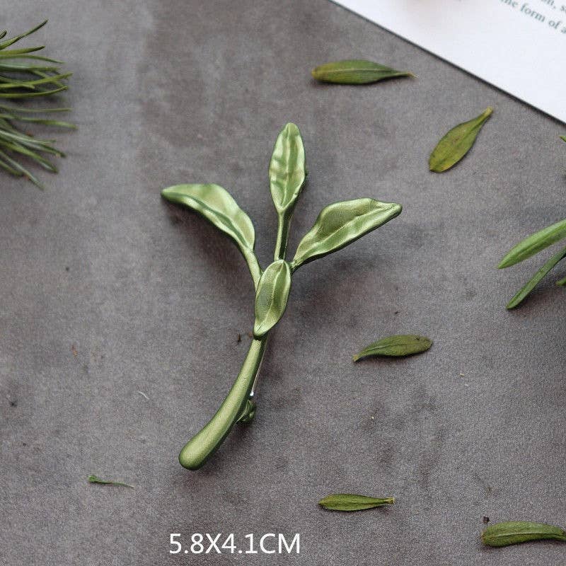 Tourtiwi - Wholesale Brooch - Lily Of the Valley Brooch, Botanical Series Pin2
