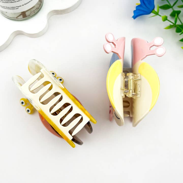 mildstyles - Wholesale Hair Clip - Women's - Happy Mystery Snail Acetate Animal Hair Claw Clip3