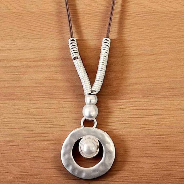 Bijoux Envie Statement Jewelry – Engroshandel Halskæde med vedhæng – Lang perlekæde med vedhæng | Statement smykke | Boho0