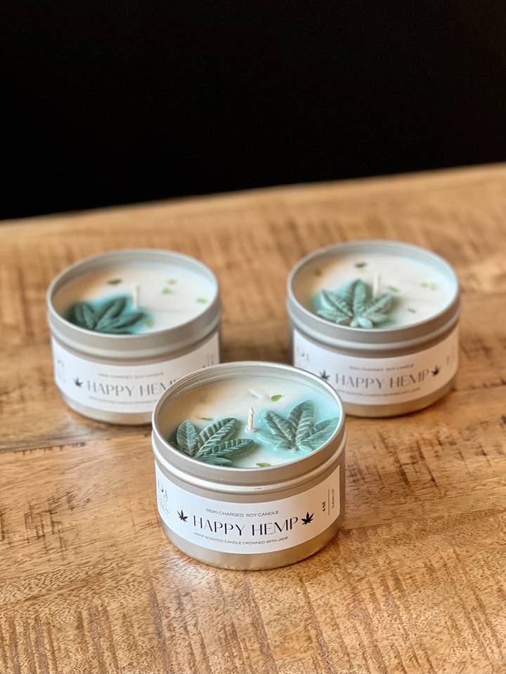 Chanvre heureux pour la vente par Lunar Rei Candle Co.