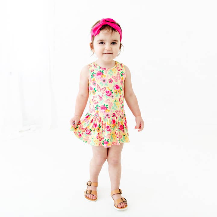 Débardeur tourbillon en bambou avec papillon floral de Pâques pour la vente par Dreamiere