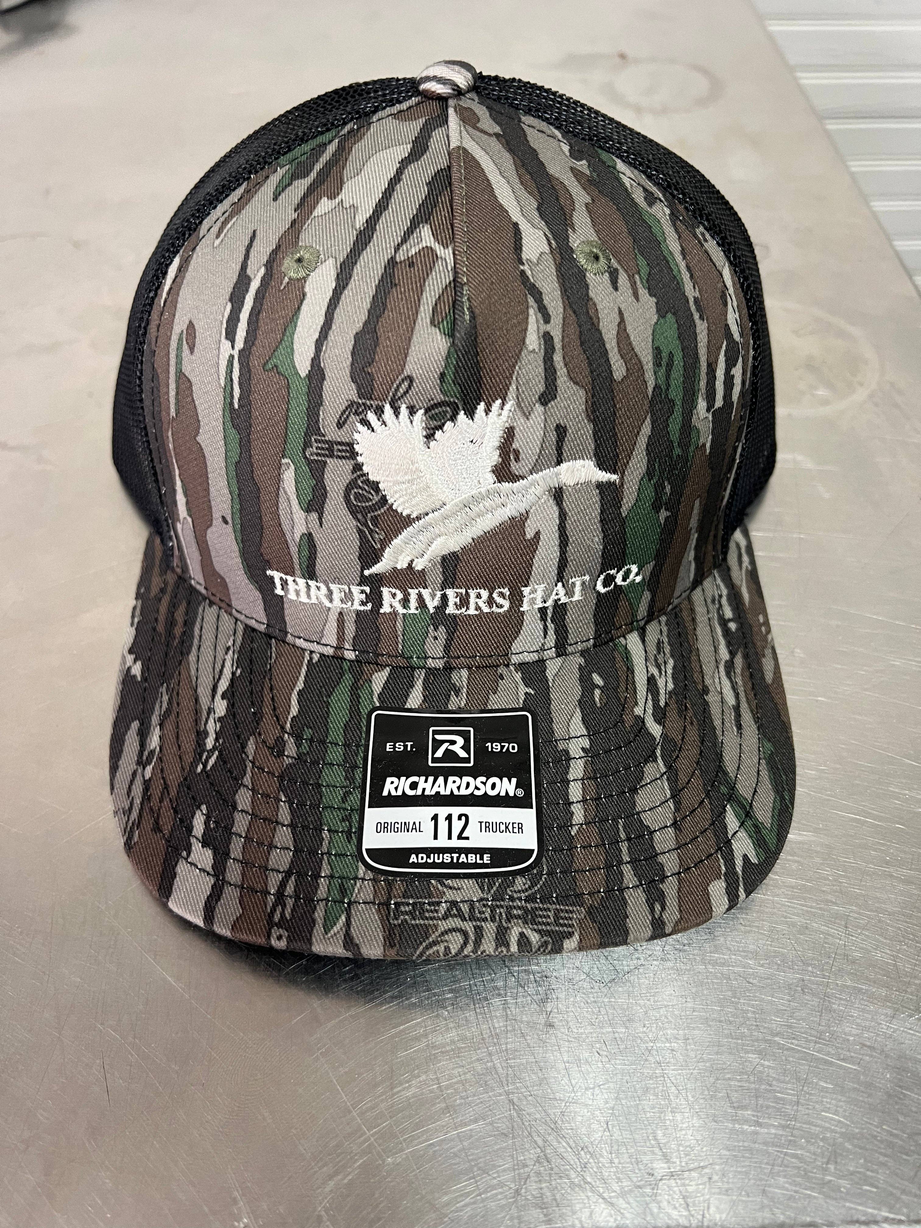 Three Rivers Hat Co. – wholesale Trucker hat – Unisex – Classic Flying Mallard - Trucker Snapback - Richardson 1122