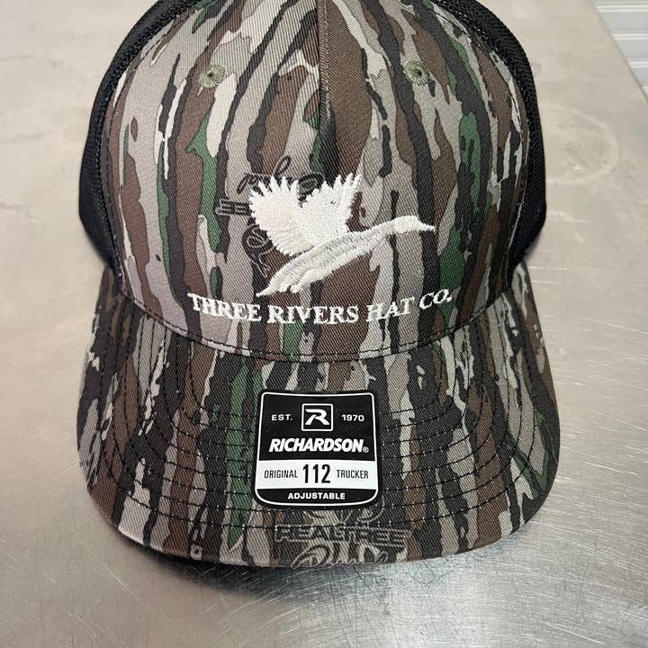 Three Rivers Hat Co. - Wholesale Trucker Hat - Unisex - Classic Flying Mallard - Trucker Snapback - Richardson 1122