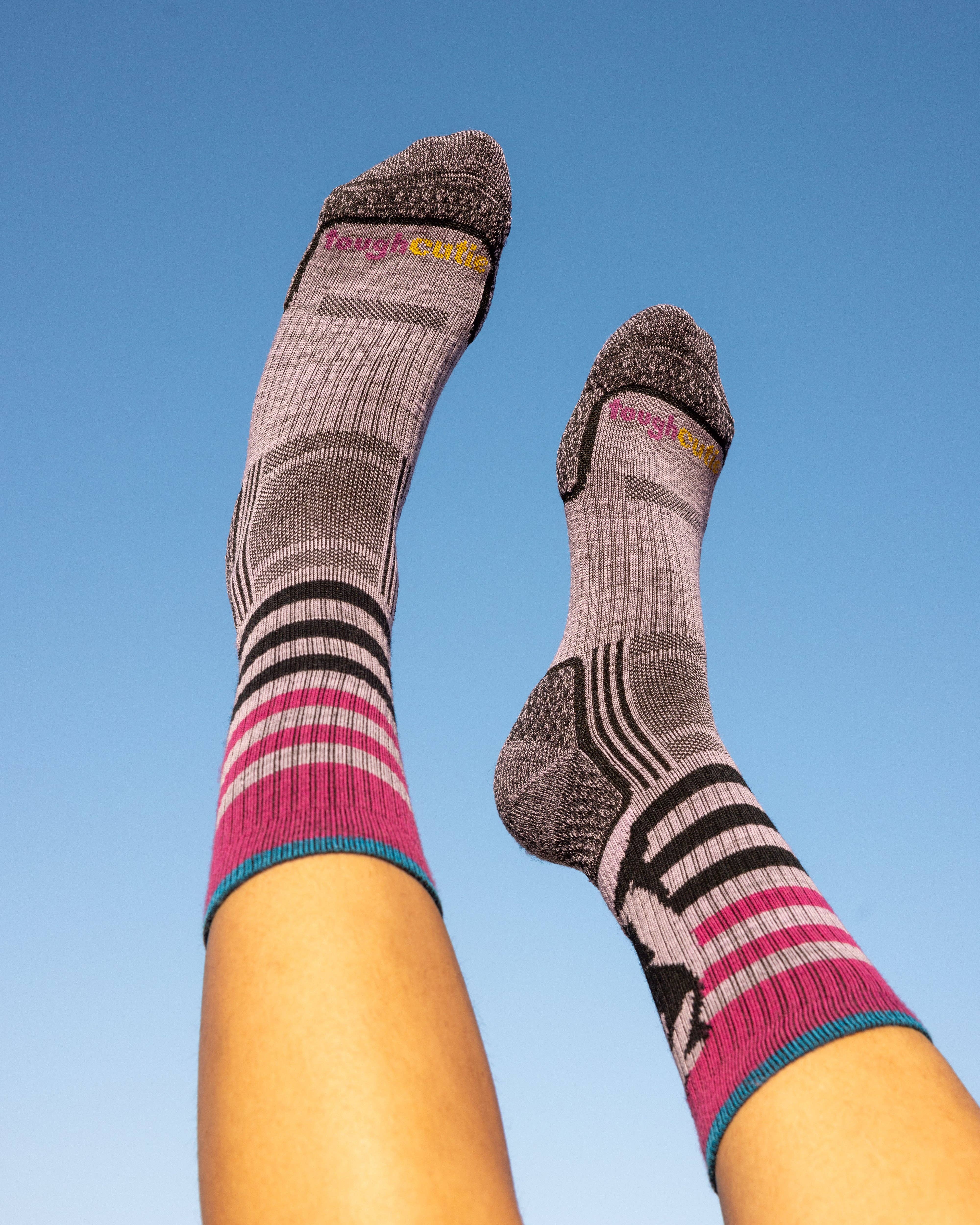 ToughCutie - Venta al por mayor Calcetines - Mujer - Equipo de senderismo de lana merino Sasha the Fierce Bear4