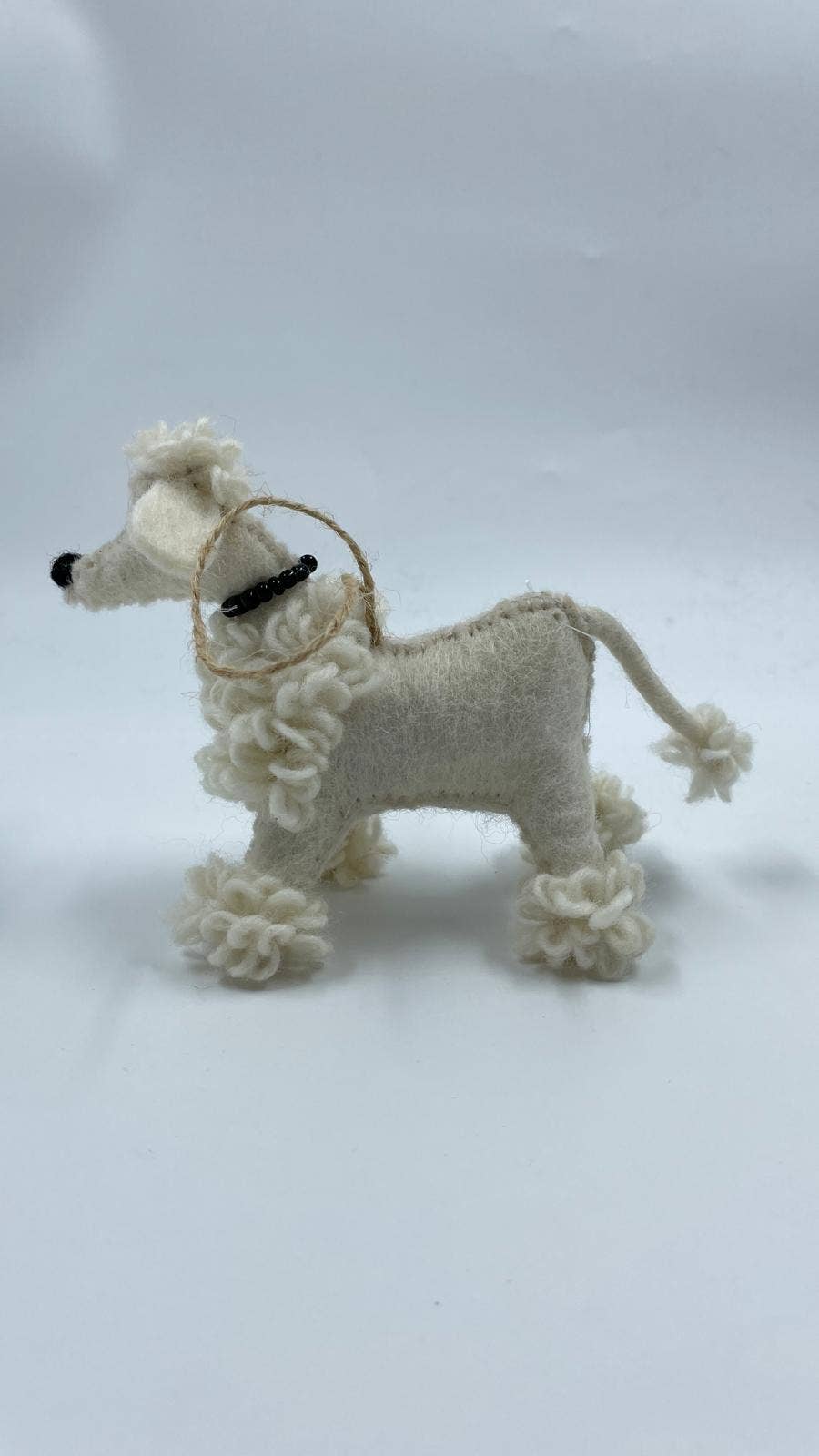 Funky Yak Ltd – Engroshandel Pynt – Filt Puddelhund Dekoration/Pynt3