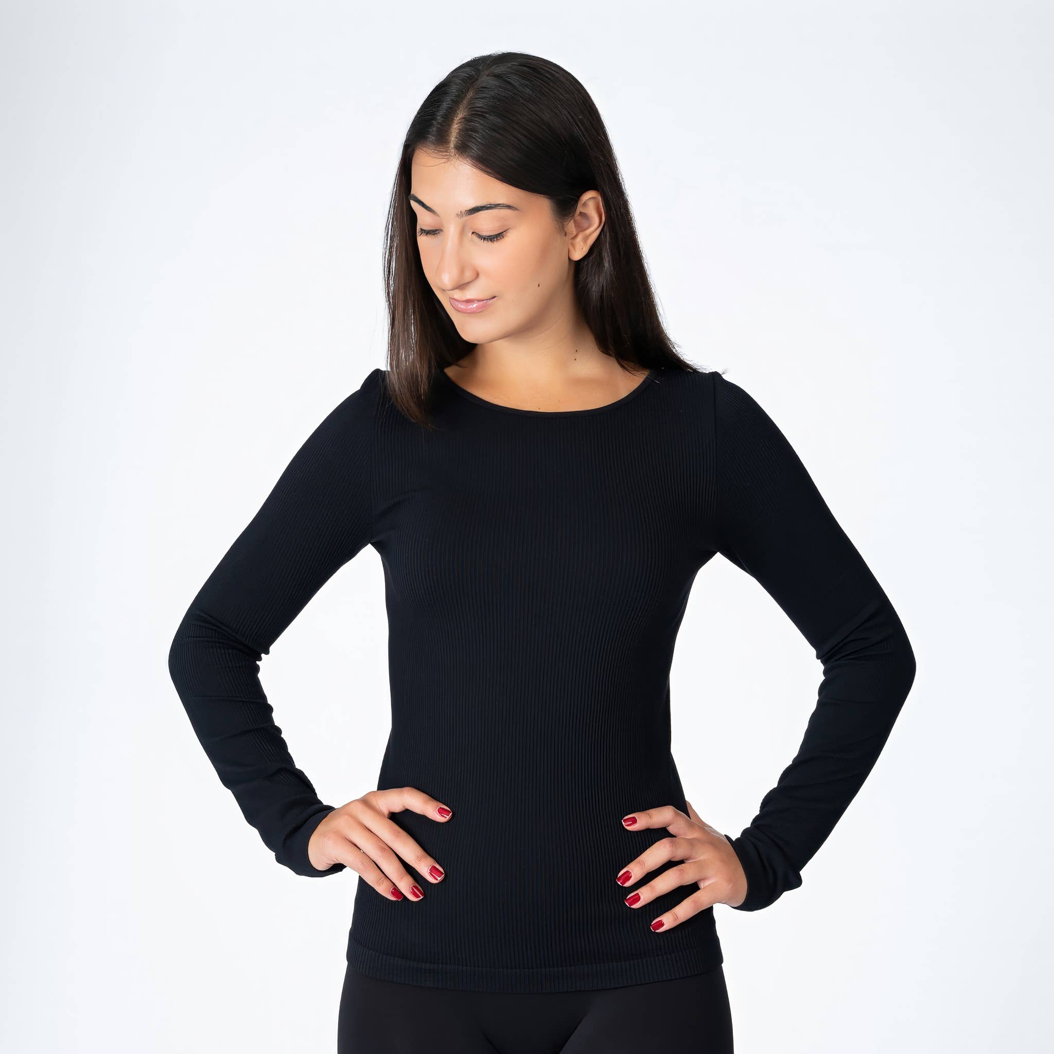 Skinnytees – Großhandel Strickoberteil – Damen – Weich gerippter Langarm-Rundhalsausschnitt1
