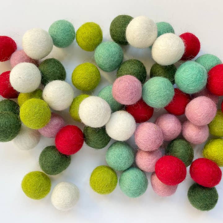 1950s Christmas - 2.5 cm Felt Balls for wholesale by Wool Jamboree