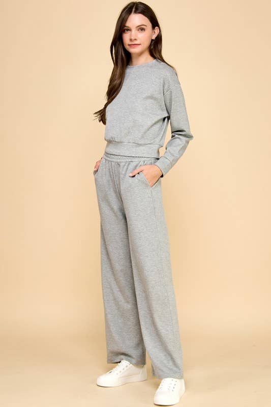 MIO WHOLESALE - Vente Ensemble de vêtements d'intérieur – femme - ENSEMBLE PULL-OVER & PANTALON AIR SCUBA CLASSIC SR01SET2