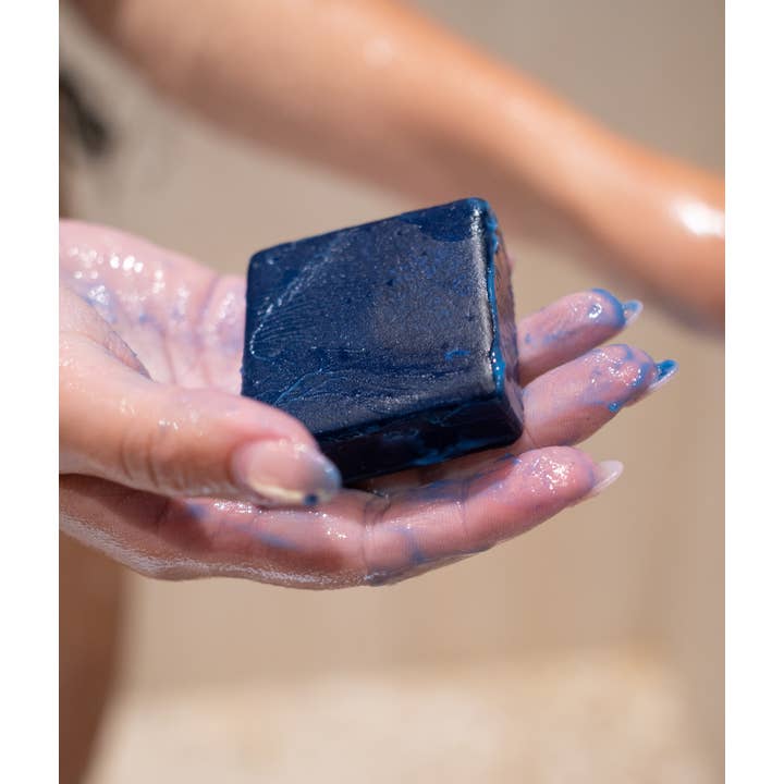 Green Room - Wholesale Hair Conditioner - BLUE Silk Conditioner Bar8