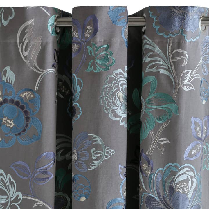 Eyelet Curtain Magellan - ( 53.1"x118.1" ) for wholesale by Madura