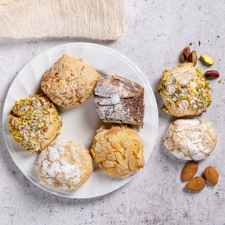 Sicilyaddict - Wholesale Nuts - Sicilian almond pastries1