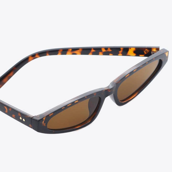Kustom Kreations Goods – wholesale Sunglasses – Women's – Polycarbonate Frame UV400 Cat Eye Sunglasses