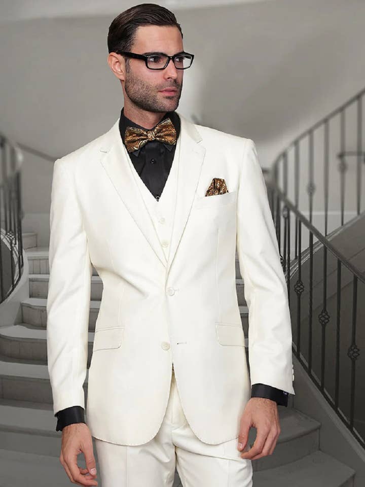 Costumes pour Pâques - Costume de Pâques pour homme - Costume en laine habillé à 2 boutons pour homme, coupe moderne, ivoire pour la vente par Alberto Nardoni