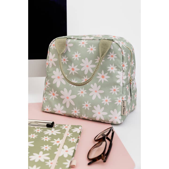 Lunch Tote, Daisy Floral Green for wholesale by Steel Mill & Co UK