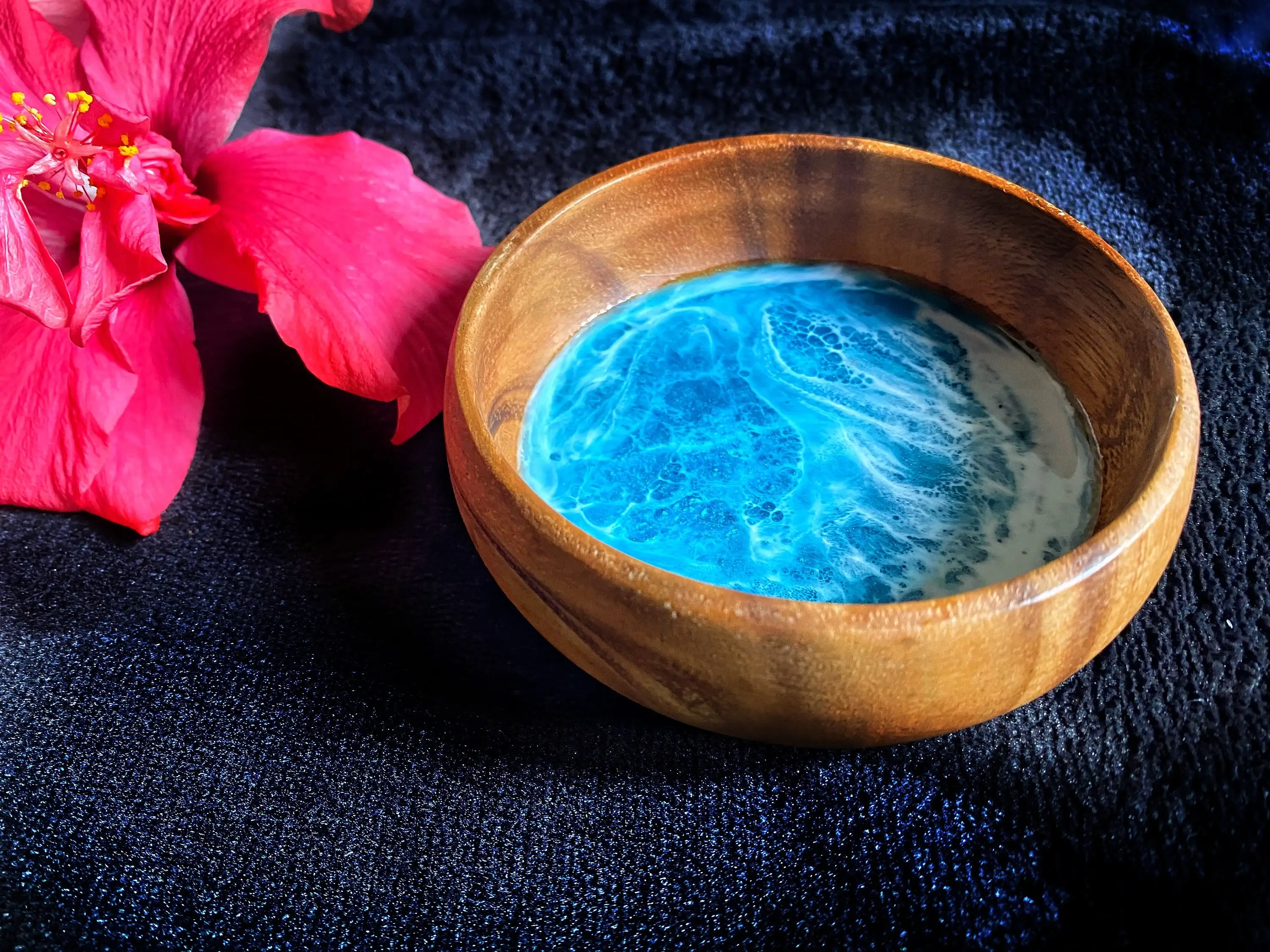 TBM Creations LLC - Wholesale Serve Bowl - Hawaiian serving dish 'Āina' | Serving bowl | Serving dish3