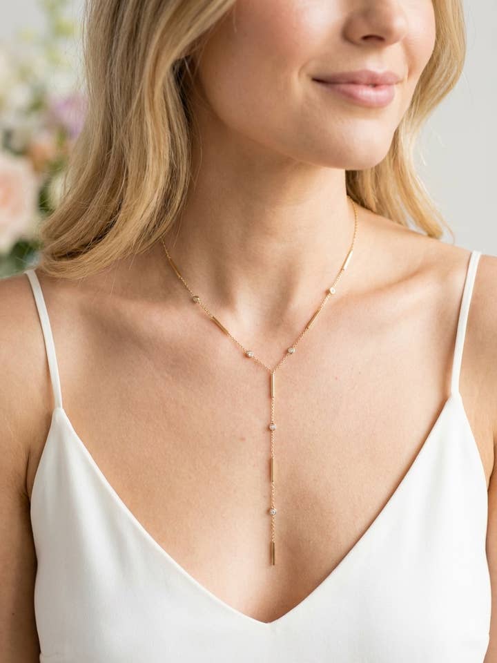 224AQ10 stainless steel rhinestone Y necklace for wholesale by BYREN | ÉLINE L'ATELIER