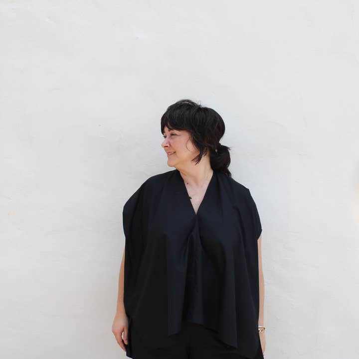 Good Company - Wholesale Blouse - Women's - Good Company Sleeveless Weekender4