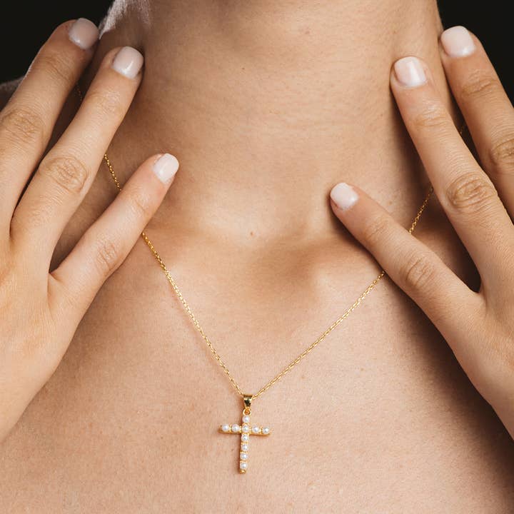 Itemporality - Wholesale Pendant/Charm Necklace - Gold-plated silver necklace and pearls cross pendant1