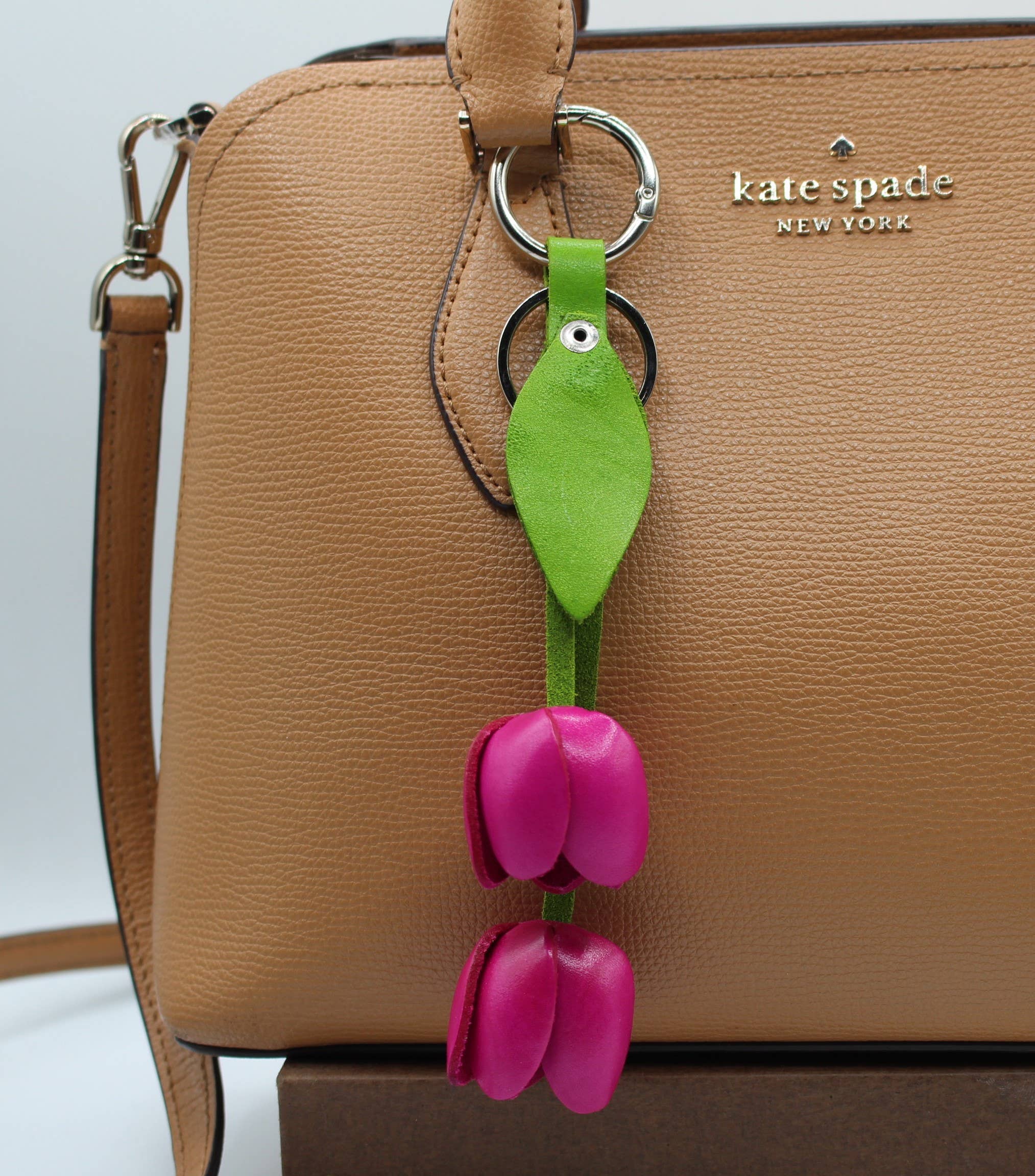 Sunflower Handmade leather inc – Engroshandel Nøglering - Dame – læder tulipan nøglering pung charm taske taske tilbehør4