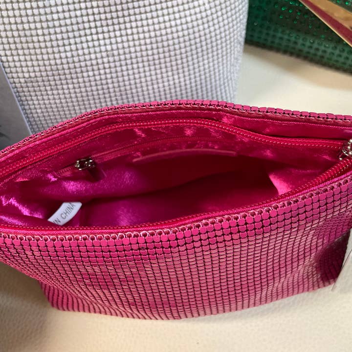 LAV-iSH/AIDANGUS PTY LTD - Wholesale Pouch – Women’s - Aluminium Glomesh Fuchsia Pouch1