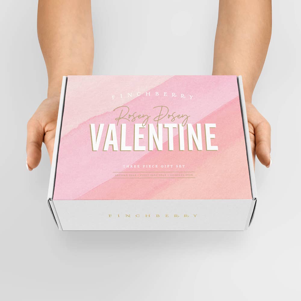 FinchBerry - Vente Set de bain et corps - Coffret Cadeau Bain & Corps 3 Pièces Rosey Posey Saint-Valentin6