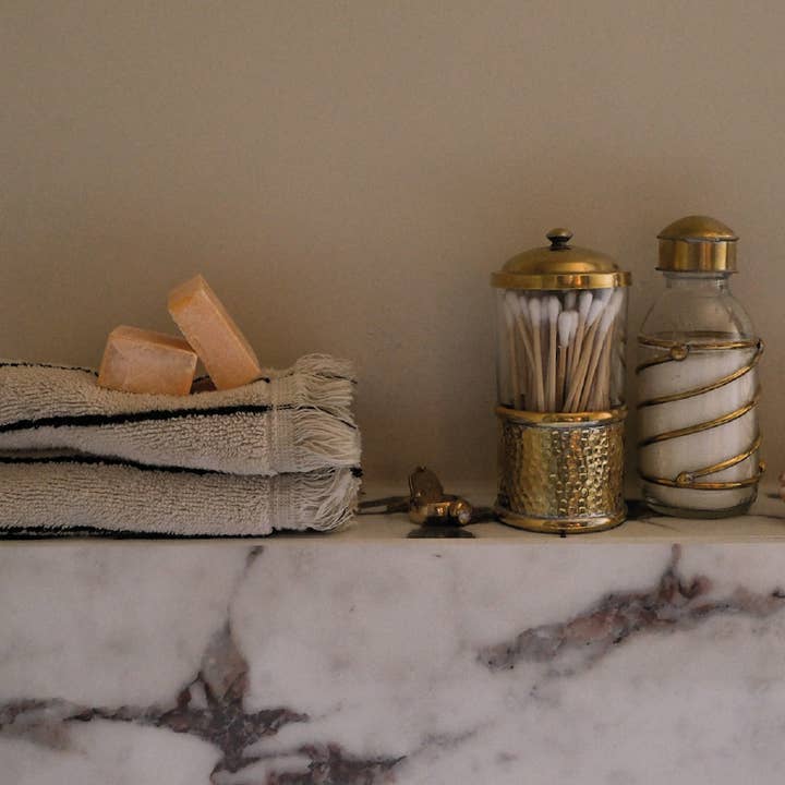 ByBazz - Wholesale Decorative Jar - Flesje Messing Swirl3