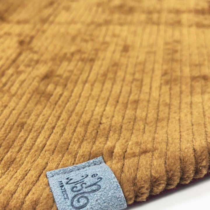 Wishproject - Wholesale Scarf - Women's - Triangular scarf | corduroy | cognac & burgundy