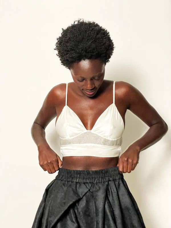 Bralette Silent Silk en blanco para venta al por mayor de Jasmine Chong