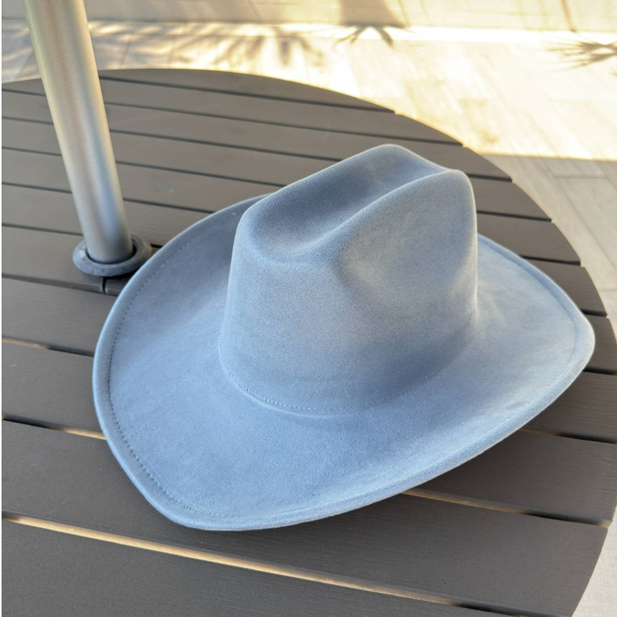 Queens INC - Wholesale Cowboy Hat - Women's - 🤠 Vegan Suede Cattleman Cowboy Hat29