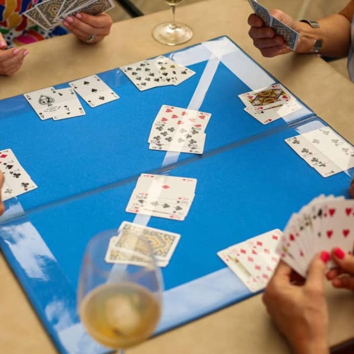 The WIND FREE Outdoor Card-playing Board - Wholesale Speelkaarten - The WIND FREE outdoor speelbord voor kaarten2