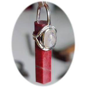 Kristall-Sterling-Anhänger - Rubin-Kinit, Mondstein für den Großhandel von Crystal Earth Sterling