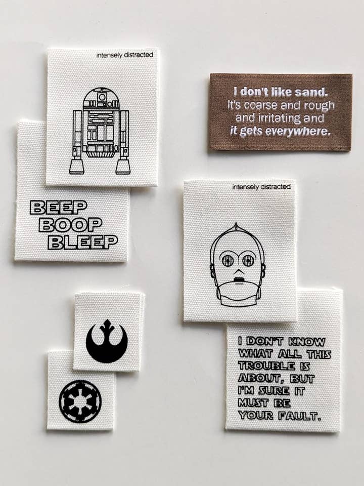 Galaxy Series 3 | Paquete variado de etiquetas para venta al por mayor de Intensely Distracted