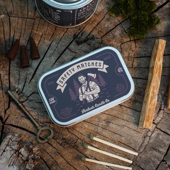 Veiligheidslucifers - Homestead voor wholesale door Ambush Candle Co.