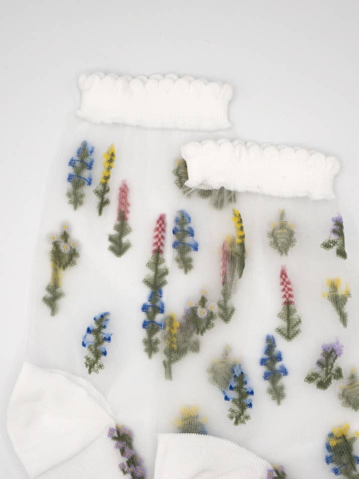 Atelier St Eustache - Vente Chaussettes – femme - Fleurs des champs • Chaussettes transparentes fleurs femme7