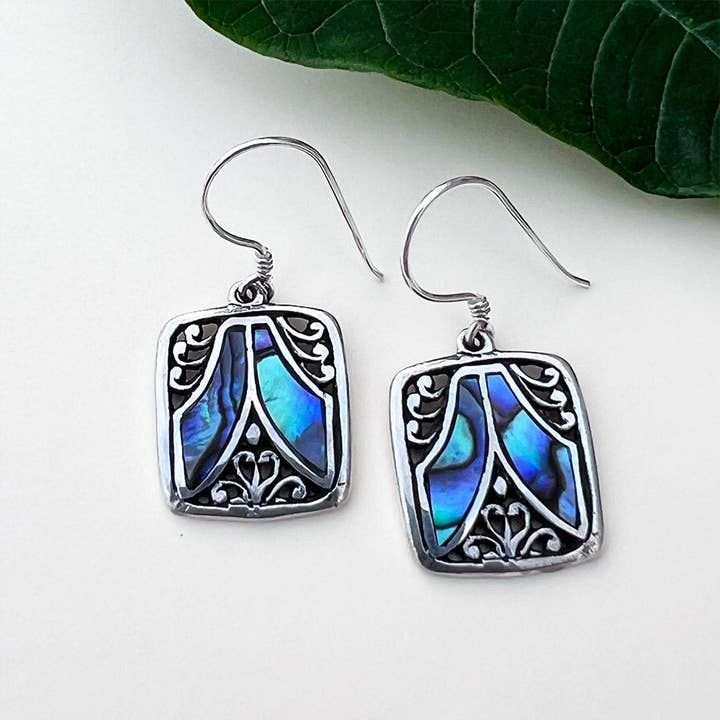 Fair And Square Abalone Øreringe - Sterlingsølv, Indonesien for engroshandel hos Women's Peace Collection