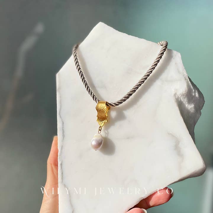 WILYMI Jewelry Co – wholesale Choker/collar – Grey Silk Braided Rope + Pearl Choker | 24k GP | Adjustable8