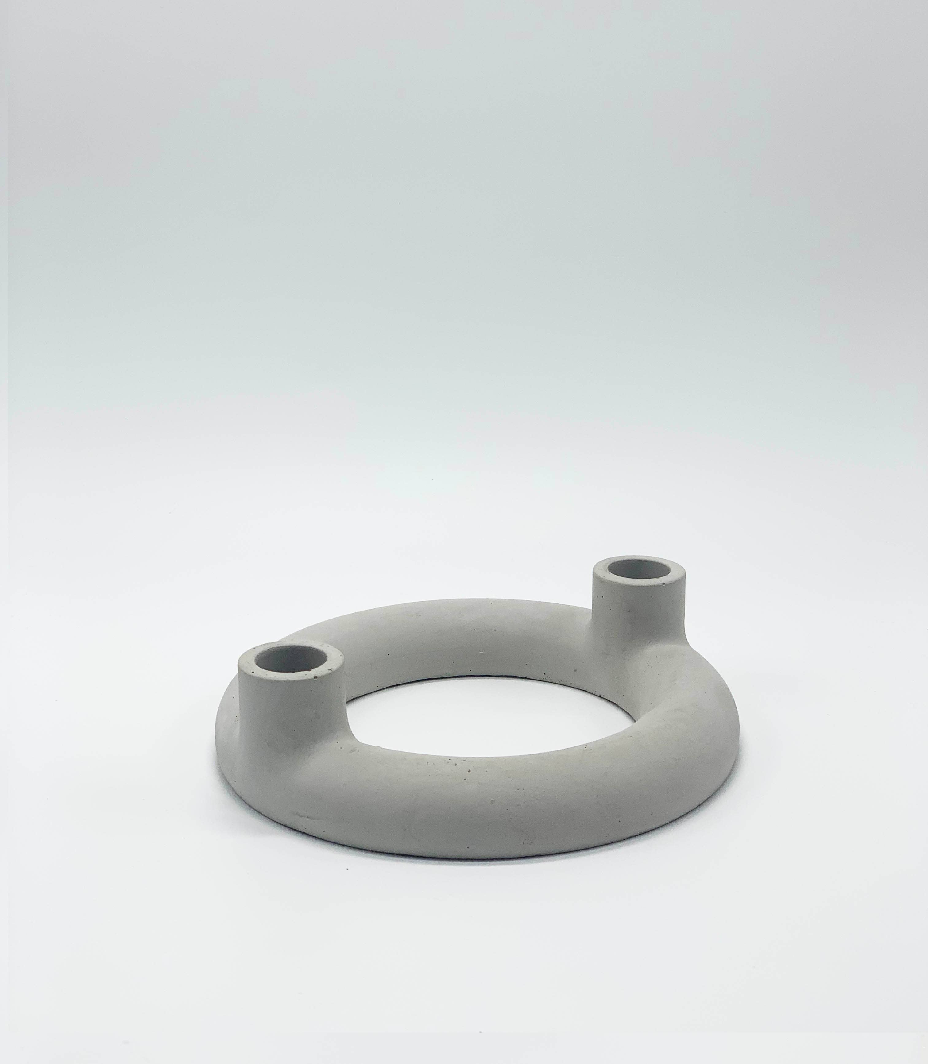 Uno Atelier – Großhandel Kerzenhalter – Aria Betonkerzenhalter0