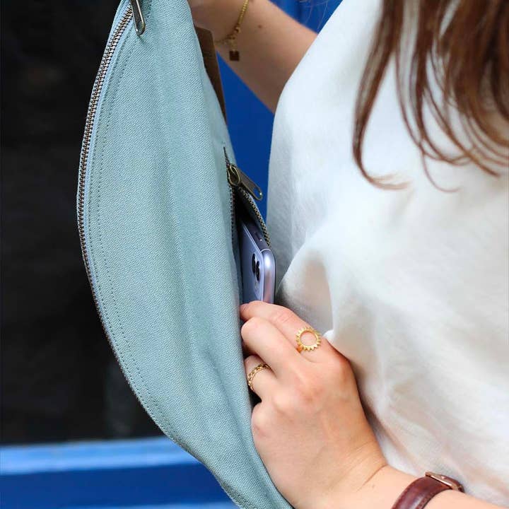 Hindbag - Wholesale Belt Bag - Women's - Sofia Sage green fanny pack
3